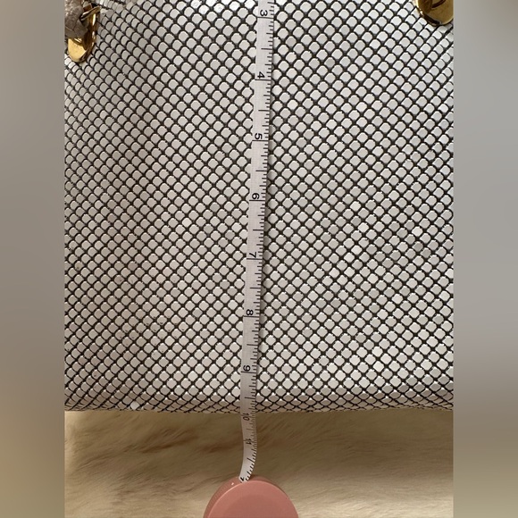 Y&S Vintage White Chain mail bag - Picture 14 of 15